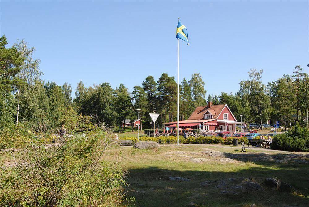 Krongarden Vandrarhem คริสตีเนอฮัมน์ ภายนอก รูปภาพ